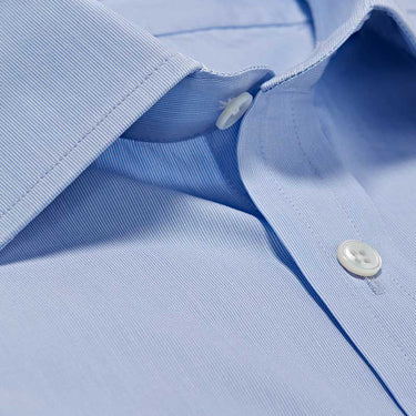 Classic Fit Sky Blue Hairline Stripe Cotton Poplin Shirt with Classic Collar & Double Cuff