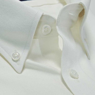 Contemporary Fit, Button Down Collar, 2 Button Cuff Shirt in a Off White Brushed Cotton